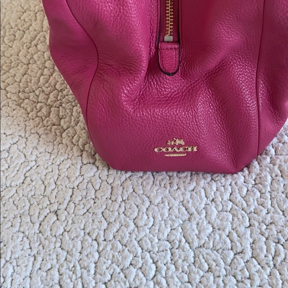 Gently used Coach Shoulder/Duffle Bag - Picture 2 of 7